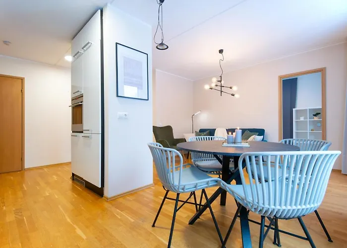 Fabulous Location * Reval