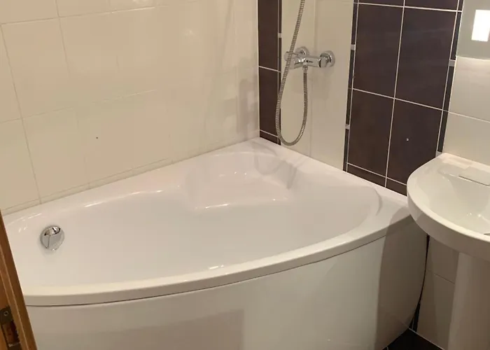 Fabulous Location تالين